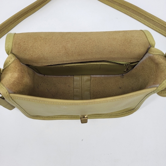 Vintage Coach Legacy Small Fold Over Flap Shoulder Bag Purse Green Leather - Picture 9 of 13